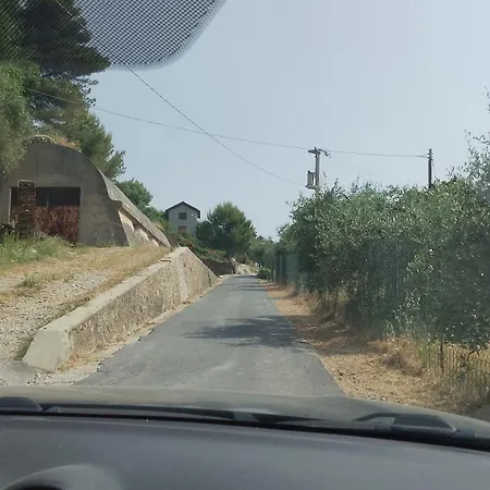 Monolocale In Campagna Camporosso (Liguria)