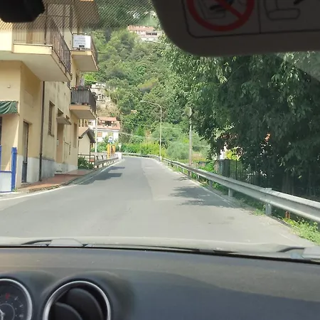 Vakantiehuis Monolocale In Campagna Camporosso (Liguria)